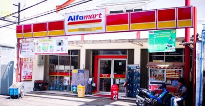 Salah satu otlet Alfamart dikawasan kota Jambi